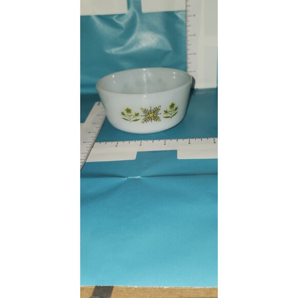 Vintage Fire-King Meadow Green Custard Bowl – Floral Milk Glass 434 Anchor Hocki - Picture 4 of 12